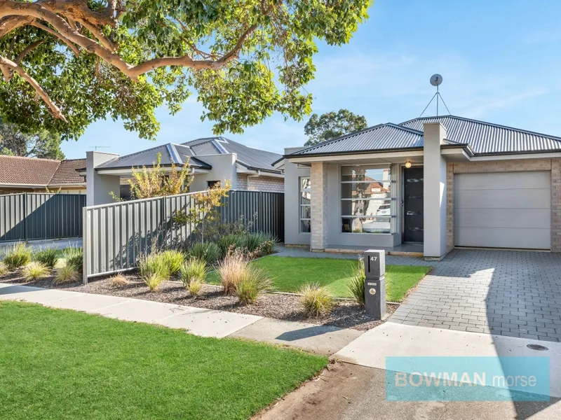 Spacious Torrens Title Courtyard Home with a Butler's Pantry