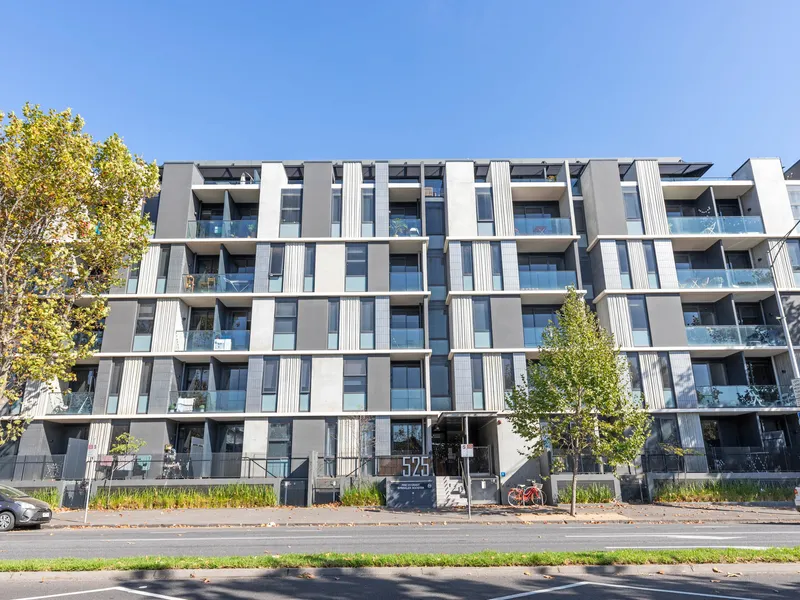 Spacious one bedroom apartment for lease