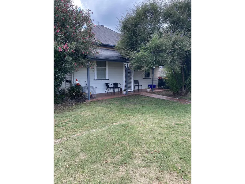 Position, privacy, and personality!