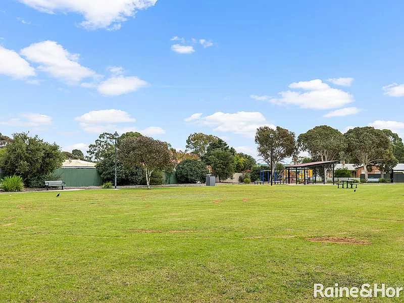 Perfect For The First Home Buyer Or Investor