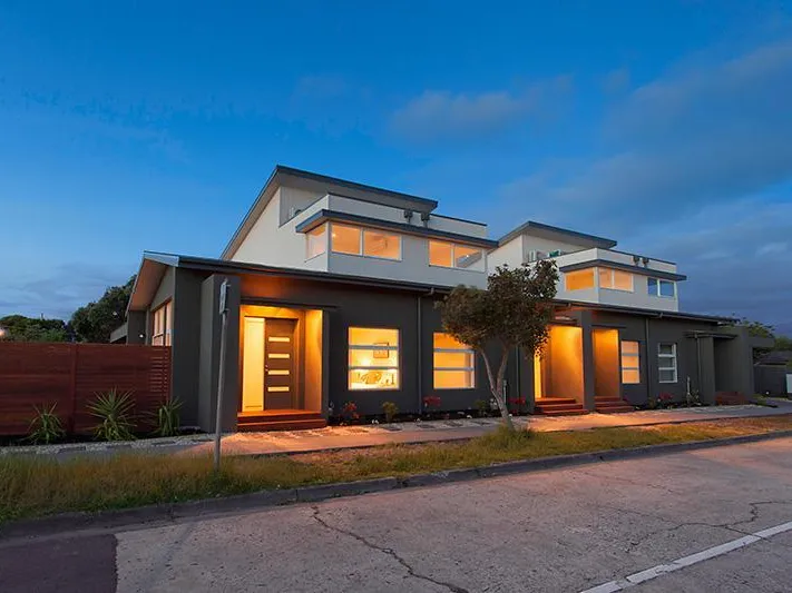 Stunning Townhouse across the road from the beach!