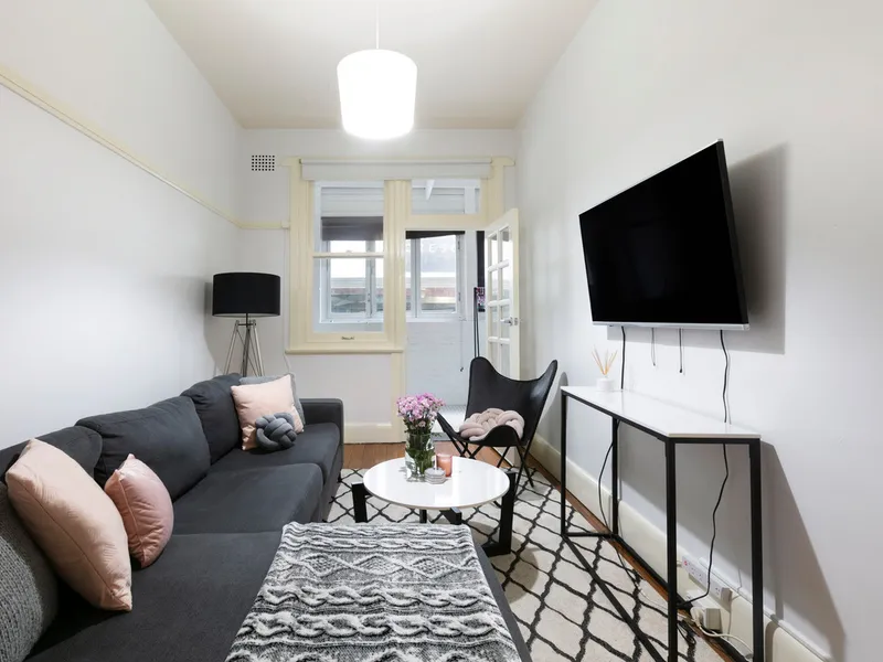 Optional furnished ground floor apartment, pets considered