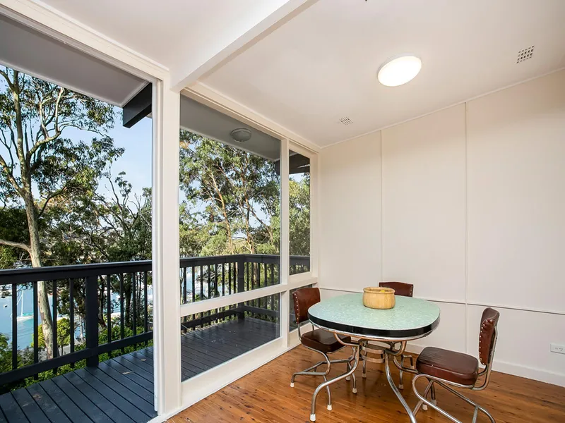 Beach Cottage - Six month Lease