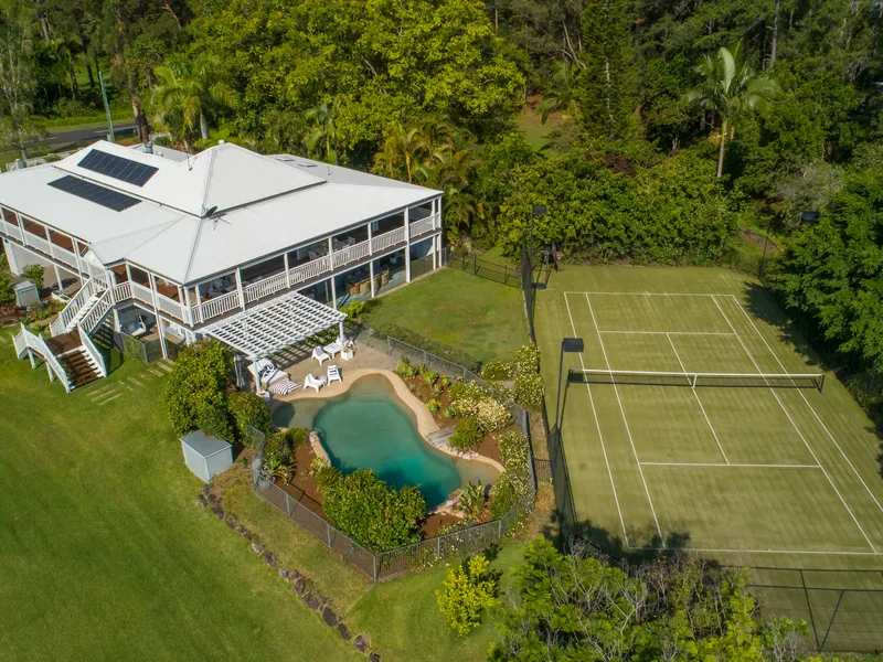 Prestige Acreage Retreat