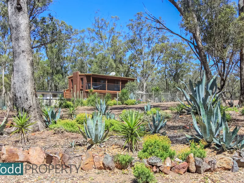 UNIQUE OPPORITUNITY FOR A TREE CHANGE!