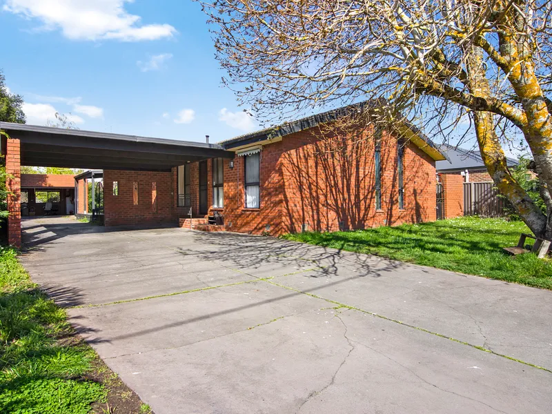 THREE BEDROOM HOME ON LARGE BLOCK