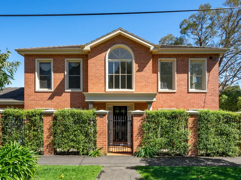 A brilliant family residence in a location to envy