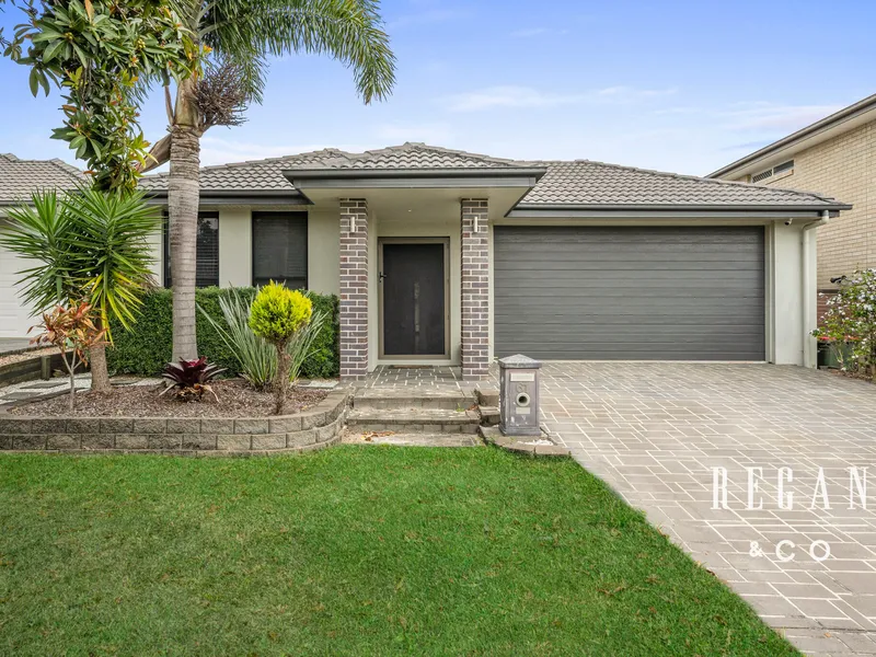 BEAUTIFULLY PRESENTED HOME!