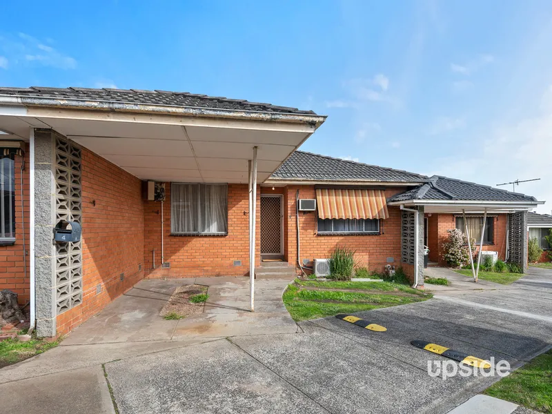 A Perfect Opening To Nest Or Invest!