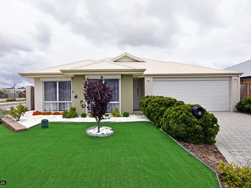 Low maintenance home close to Anne Hammersley Primary School
