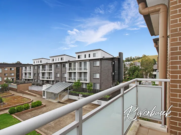 Designer apartment on the Lake's edge
