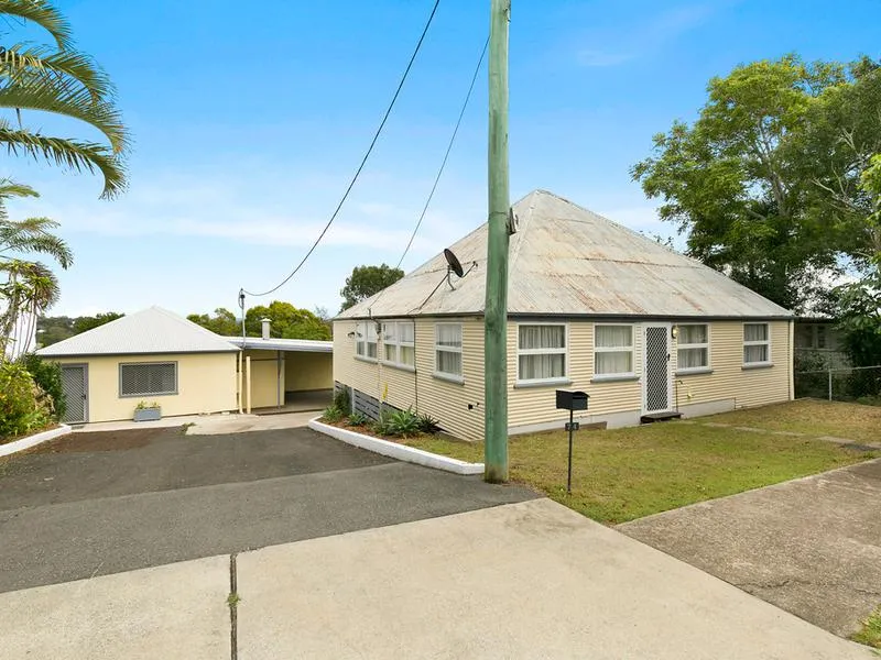 LOW IMPACT BUSINESS SPACE & HOME ON 1012SQM