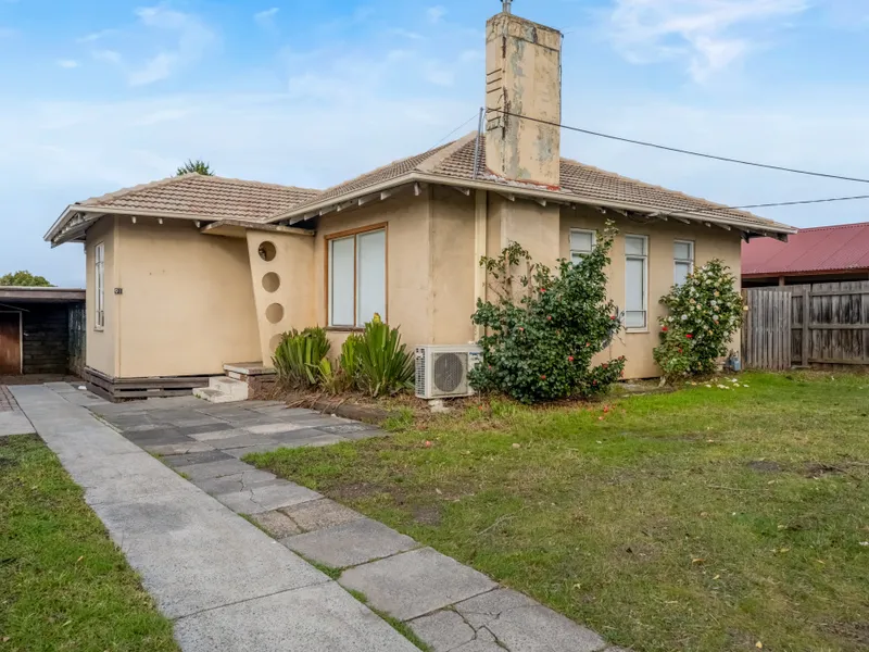 SPACIOUS THREE BEDROOM HOME WITH CHARACTER!