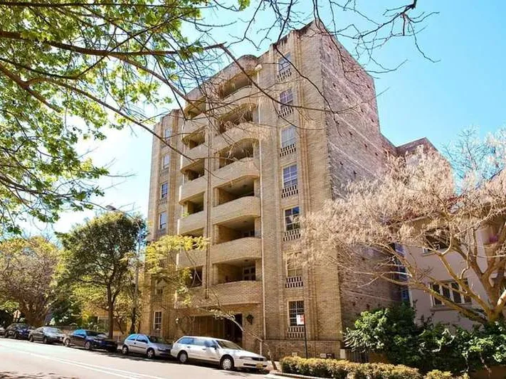 Studio Apartment in Prime Location