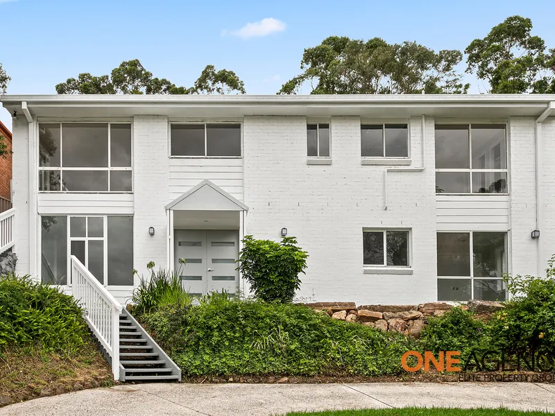 VERSATILE INVESTMENT OR DUAL-FAMILY LIVING