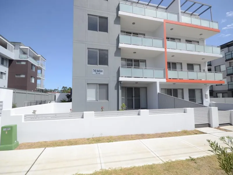 Near New 3 Bedroom Apartment!!! Luxury Living!!!