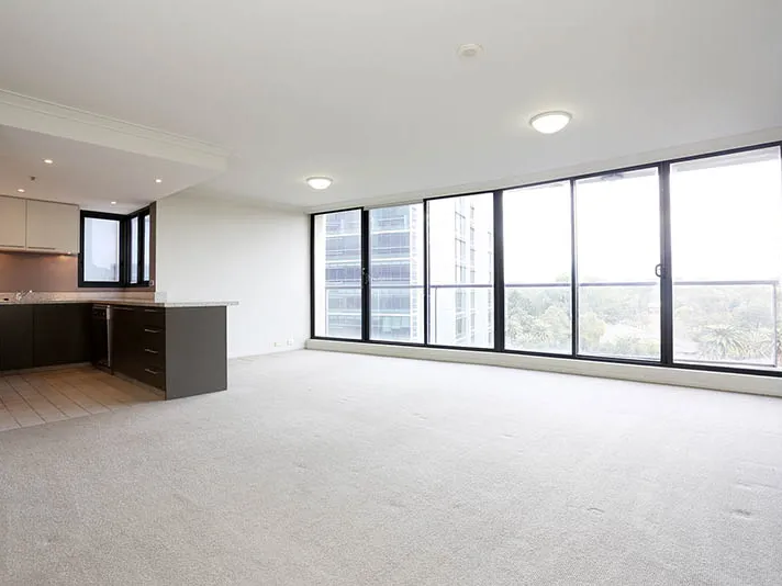 Bright and spacious well lit apartment