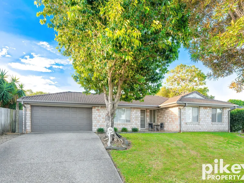 Modern Family Home - Close to Highway