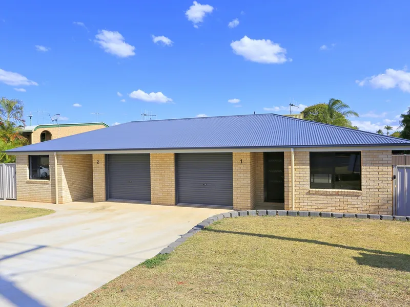 Near New, Walking distance to town