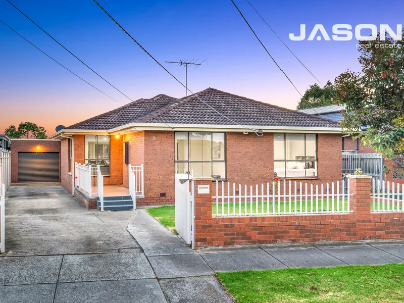 Classic Tullamarine Beauty with Modern Style