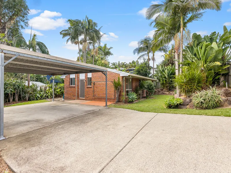 #SINGLE LEVEL BRICK HOME CLOSE TO BEACH!