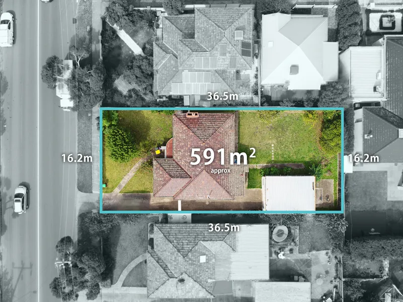 Prime Location, Perfect Opportunity!