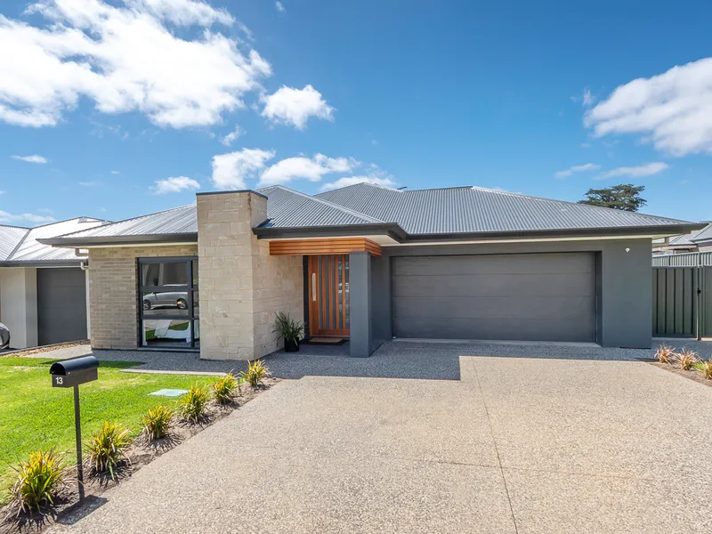 Stunning Home, Super Rare Opportunity!