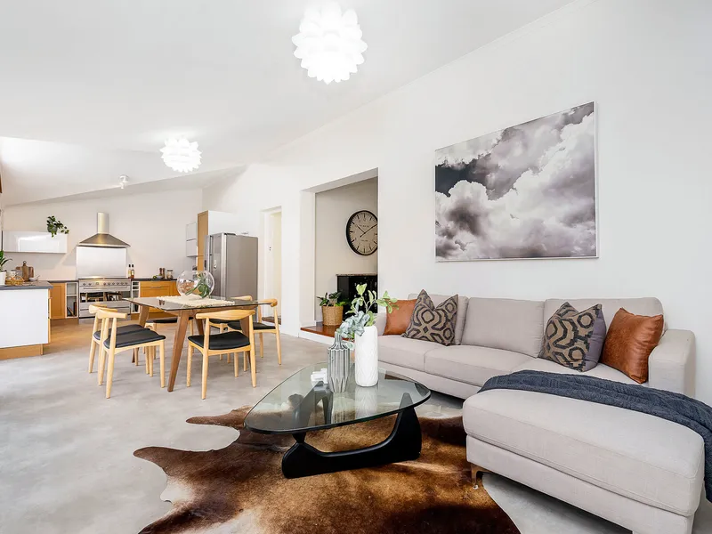 FALL IN LOVE WITH THIS STUNNING HOME!