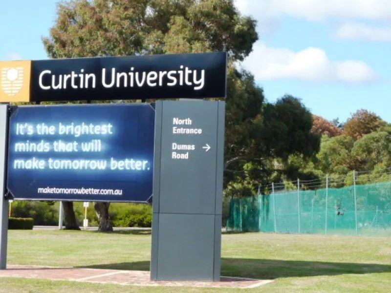 Fully Furnished Room(s) in a (Shared) Home!! Close to Curtin Uni & with NBN