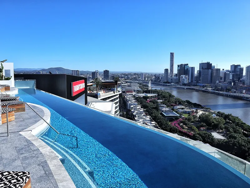 South Bank Fully Furnished 1-Bed Apartment