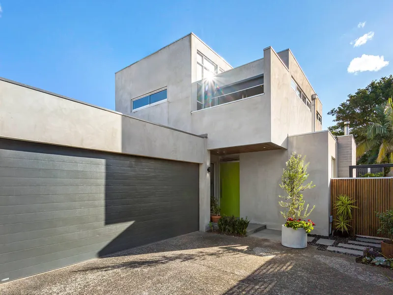 Triple-Level Hidden Treasure