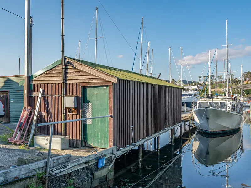Boatshed with Jetty