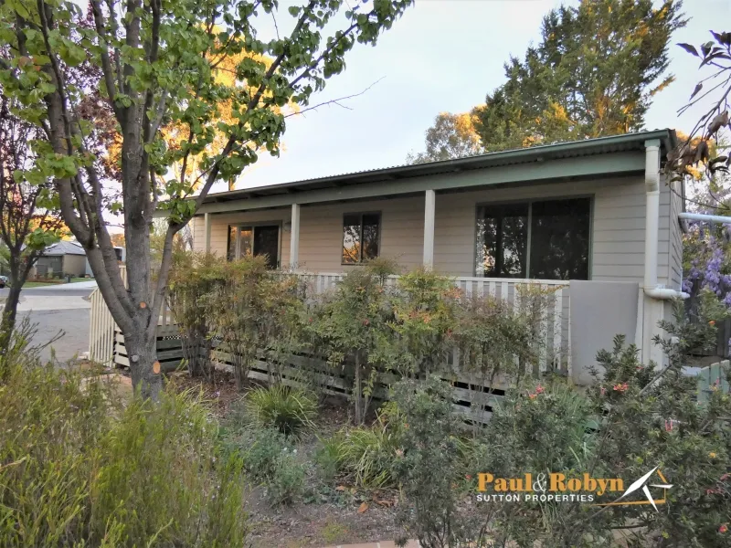 1 Bedroom cottage set on 971m2 block- Available for immediate occupation
