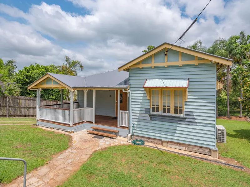 Queenslander with charm