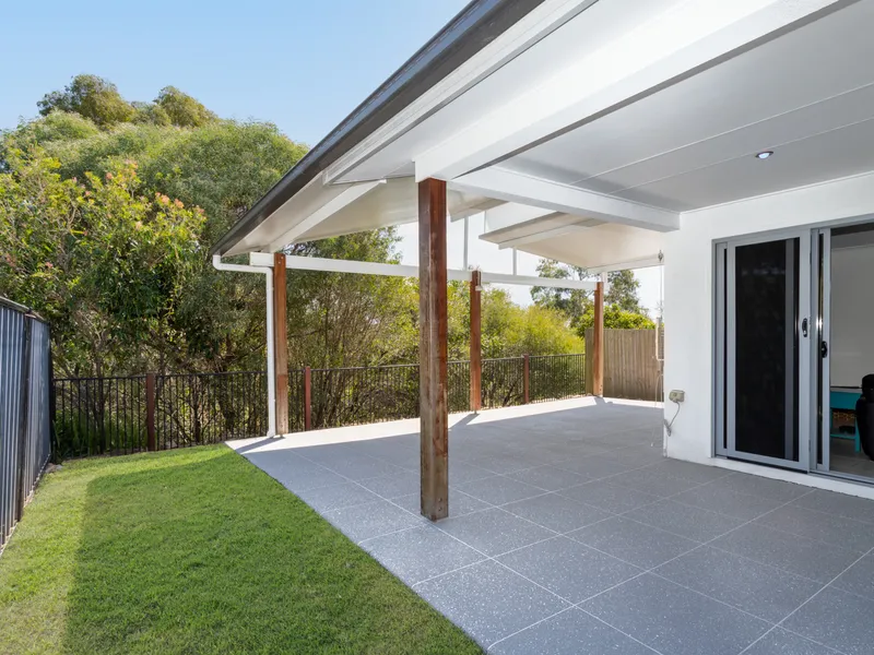 Low Maintenance Lifestyle With Awesome Outdoor Living