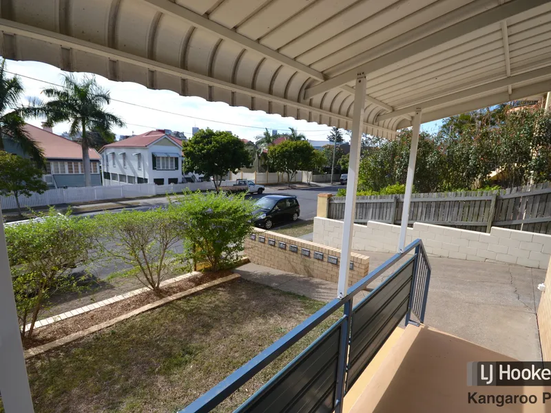 Ground Floor 1 Bedroom Unit in East Brisbane