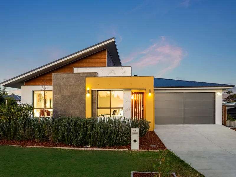 Contemporary and Low Maintenance Coastal Haven