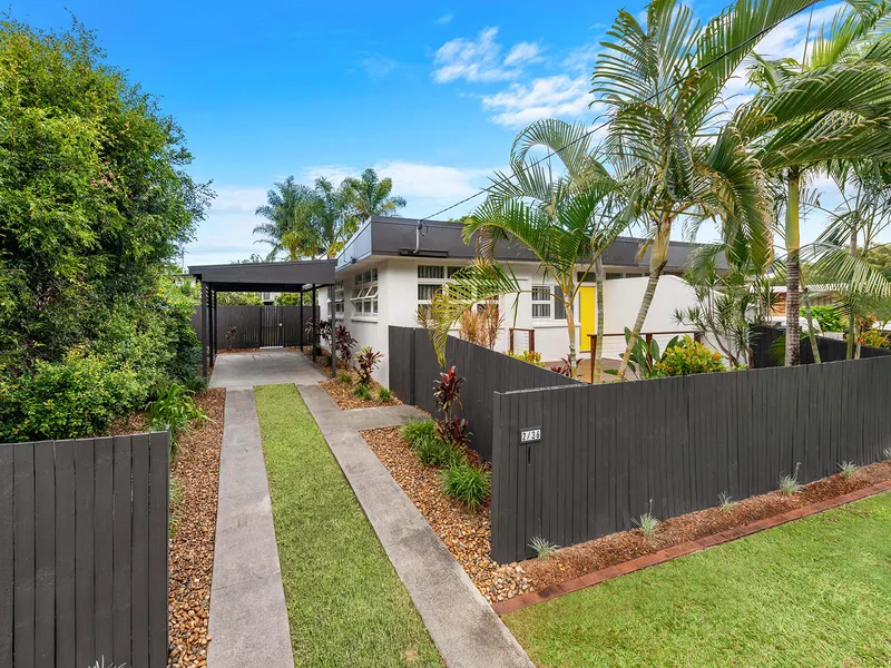 TRANQUIL DUPLEX WITH LOVELY BACK YARD AND PARK VIEWS