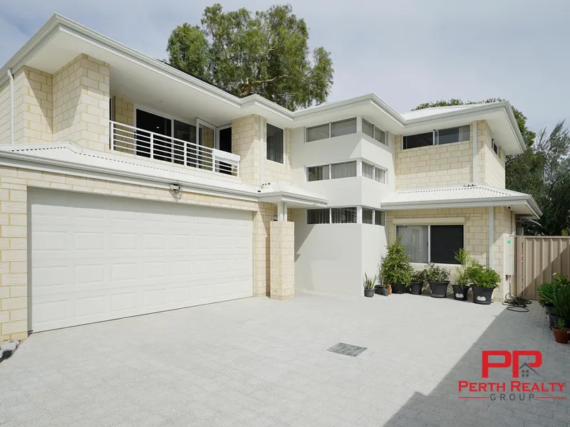 Big, Bold & Beautiful