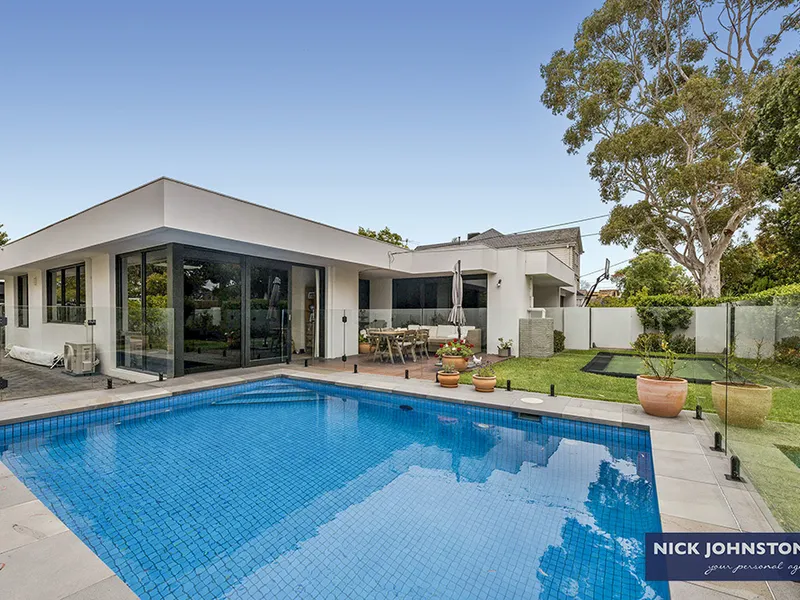 Sensational Sandringham.