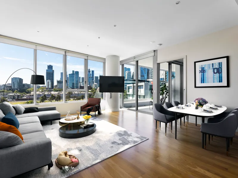 Blissful Conder living with great light and city views