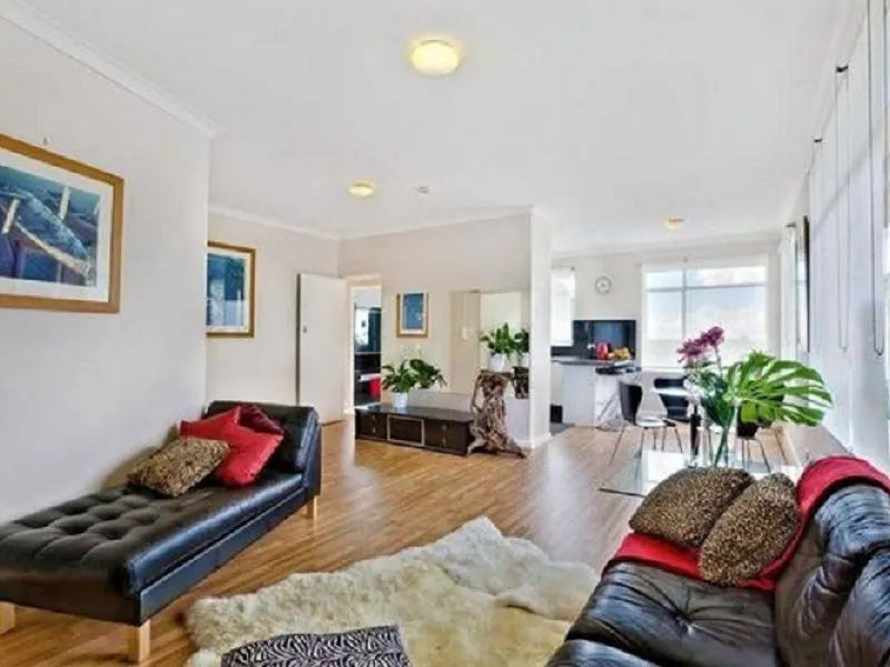 Spacious Two Bedroom Apartment in an Ideal Location ** Available Now **