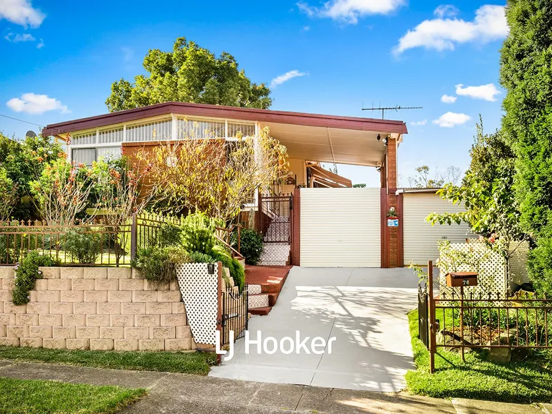 OPEN HOME : SATURDAY 9:30AM - 10:15AM