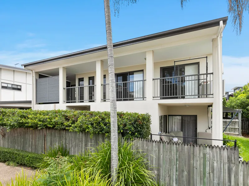 PRIME LOCATION WITH QUALITY, STYLE, VIEWS AND VALUE!