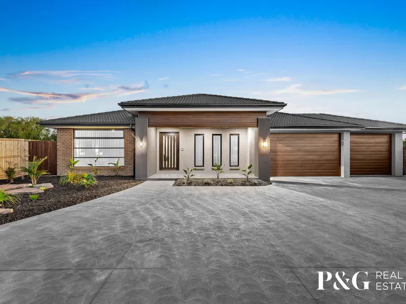 Luxury Living in a One of a Kind Brand New Home on Half an Acre Block