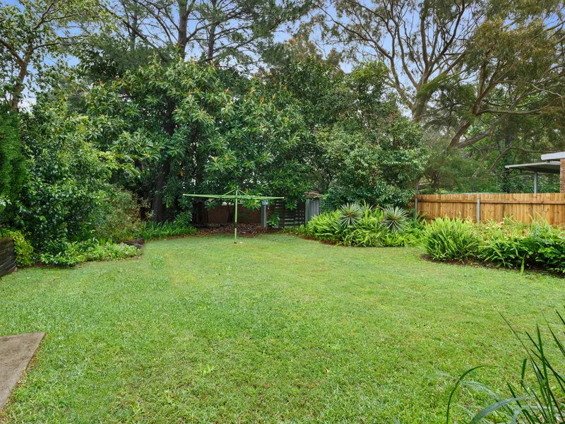 FAMILY HOME IN SOUGHT AFTER LOCATION!