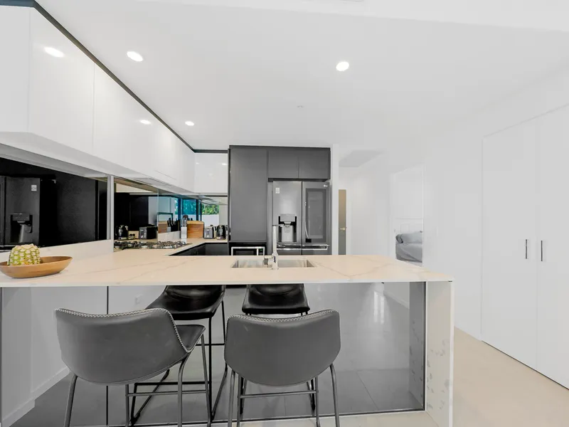 Waterpoint - 2 Bedroom 2 Bathroom Apartment