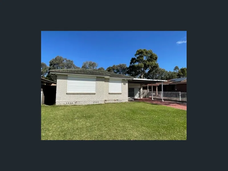 close to Local Shops, Schools & Bus Transportation.