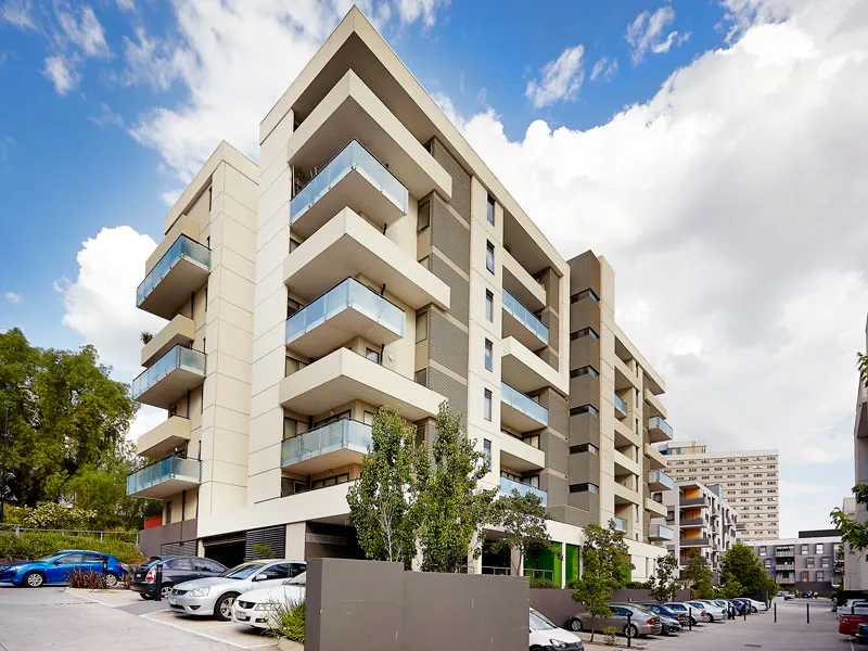 MODERN TWO BEDROOM APARTMENT