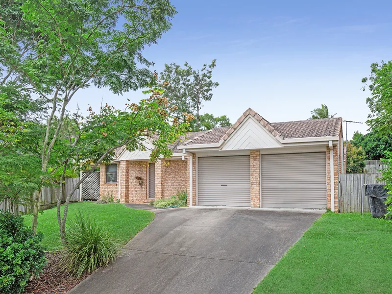 Lovely Lowset Family Home in Leafy Enclave
